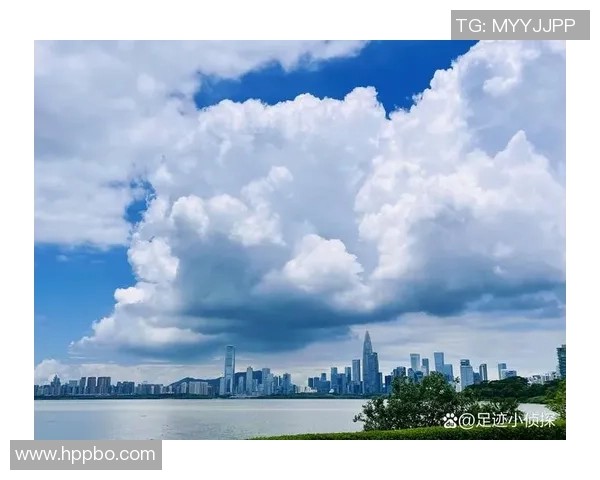 广州足球队与北京足球队赛后状态分析与复盘探讨