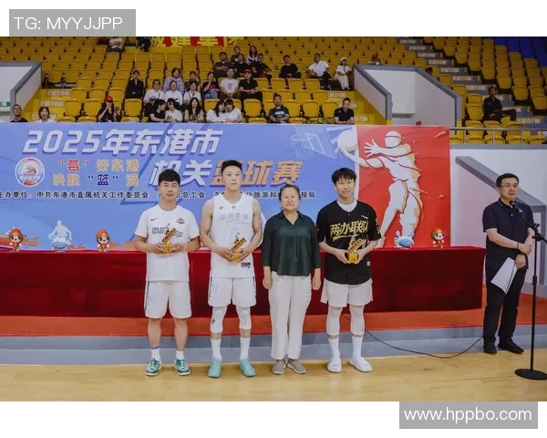 专访周芳:探寻篮球领域的成功秘诀与成长之路 专访周芳:探寻篮球领域的成功秘诀与成长之路